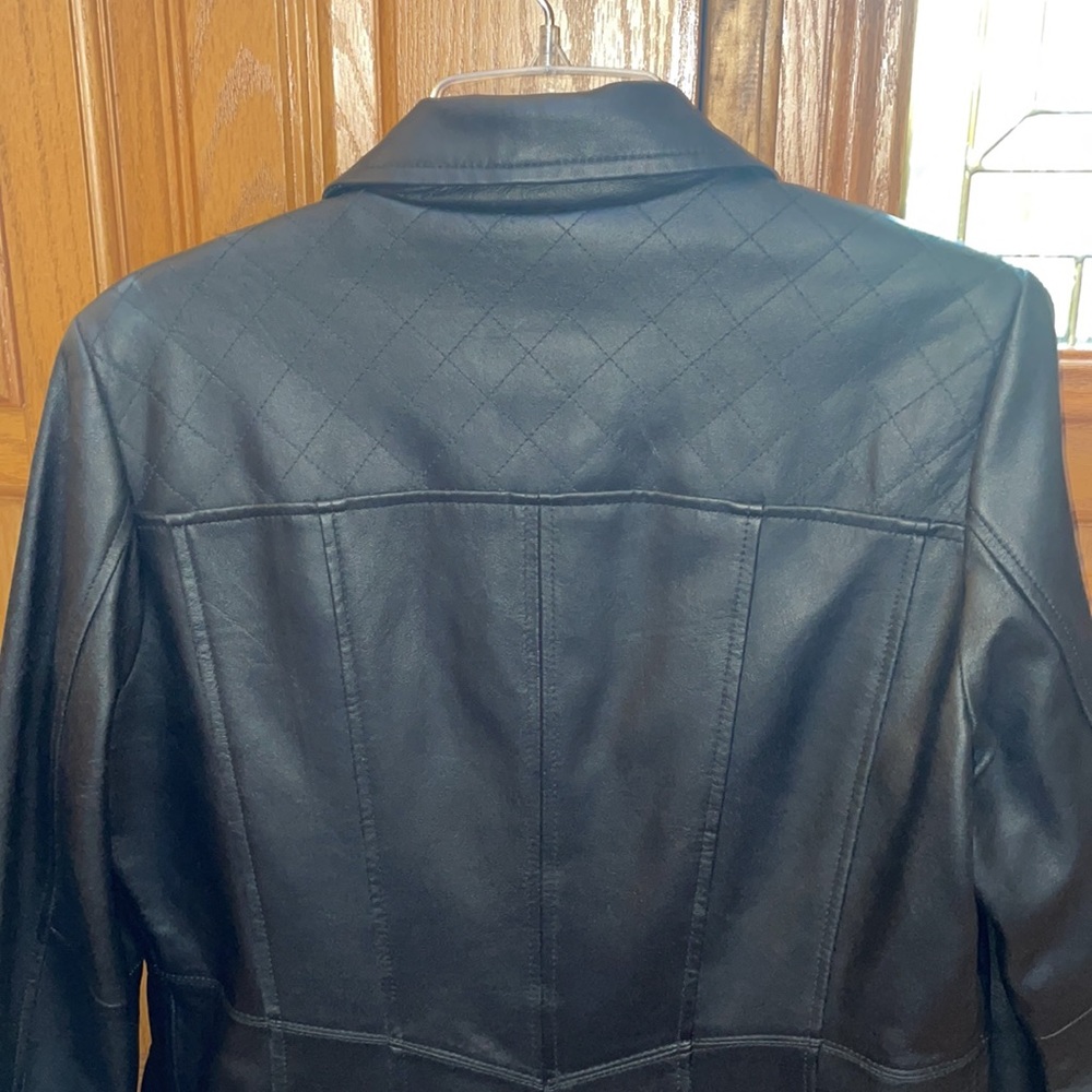 Women’s leather jacket. - Picture 4 of 11